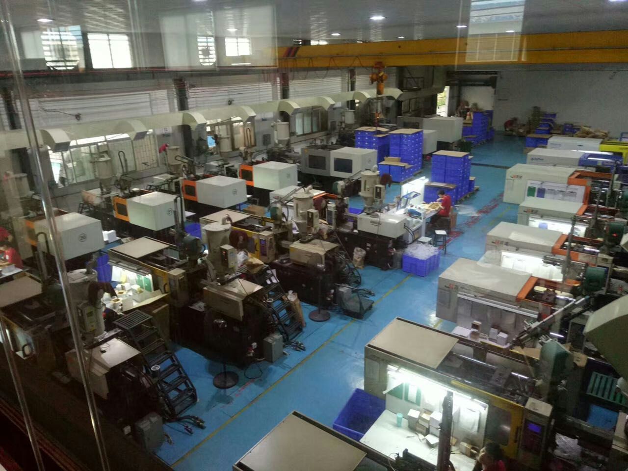 旭錦塑膠模具注塑部門(mén) 旭錦塑膠模具注塑部門(mén)